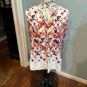 White floral tank top